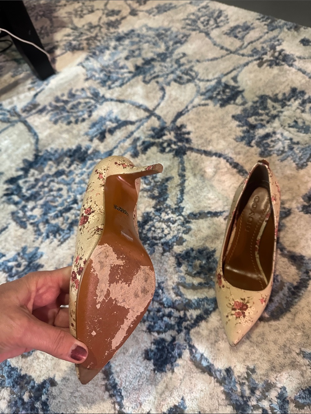 Coach Floral Pointed-Toe Women’s Pumps - Cream with Pink Rose Detail - Picture 4 of 6